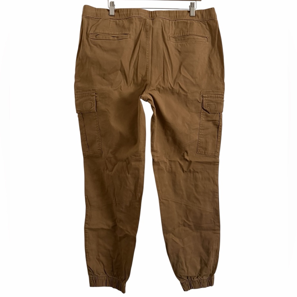 Urban Pipeline Tan Cargo Jogger Pants - Picture 2 of 3